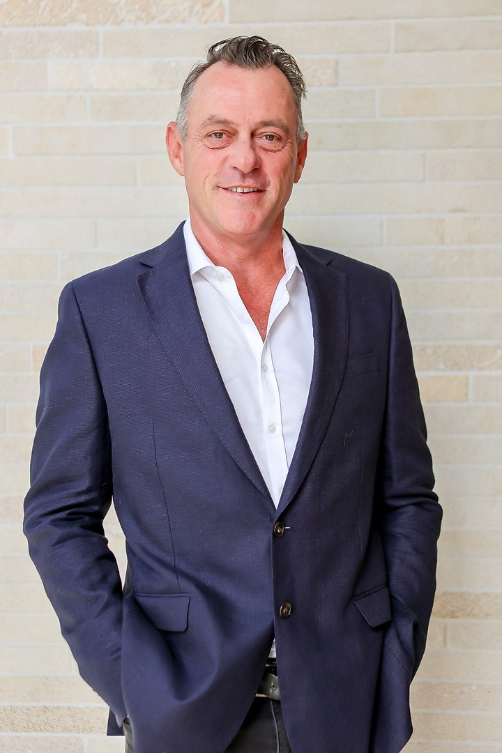 David Conolly, Principal